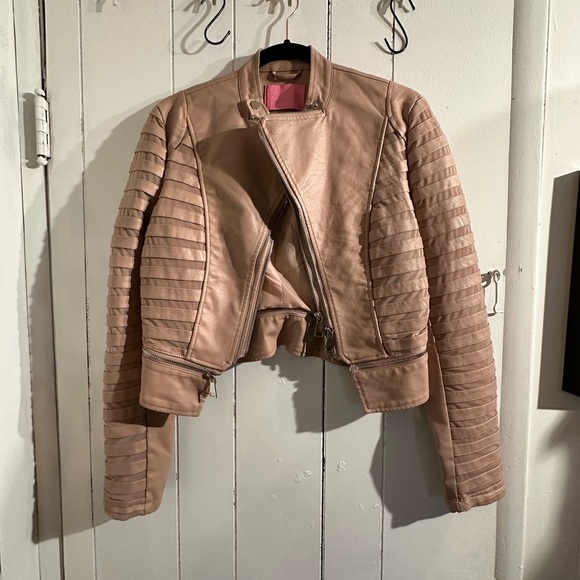 Akira faux leathered tan jacket with zipper accents - Picture 1 of 5